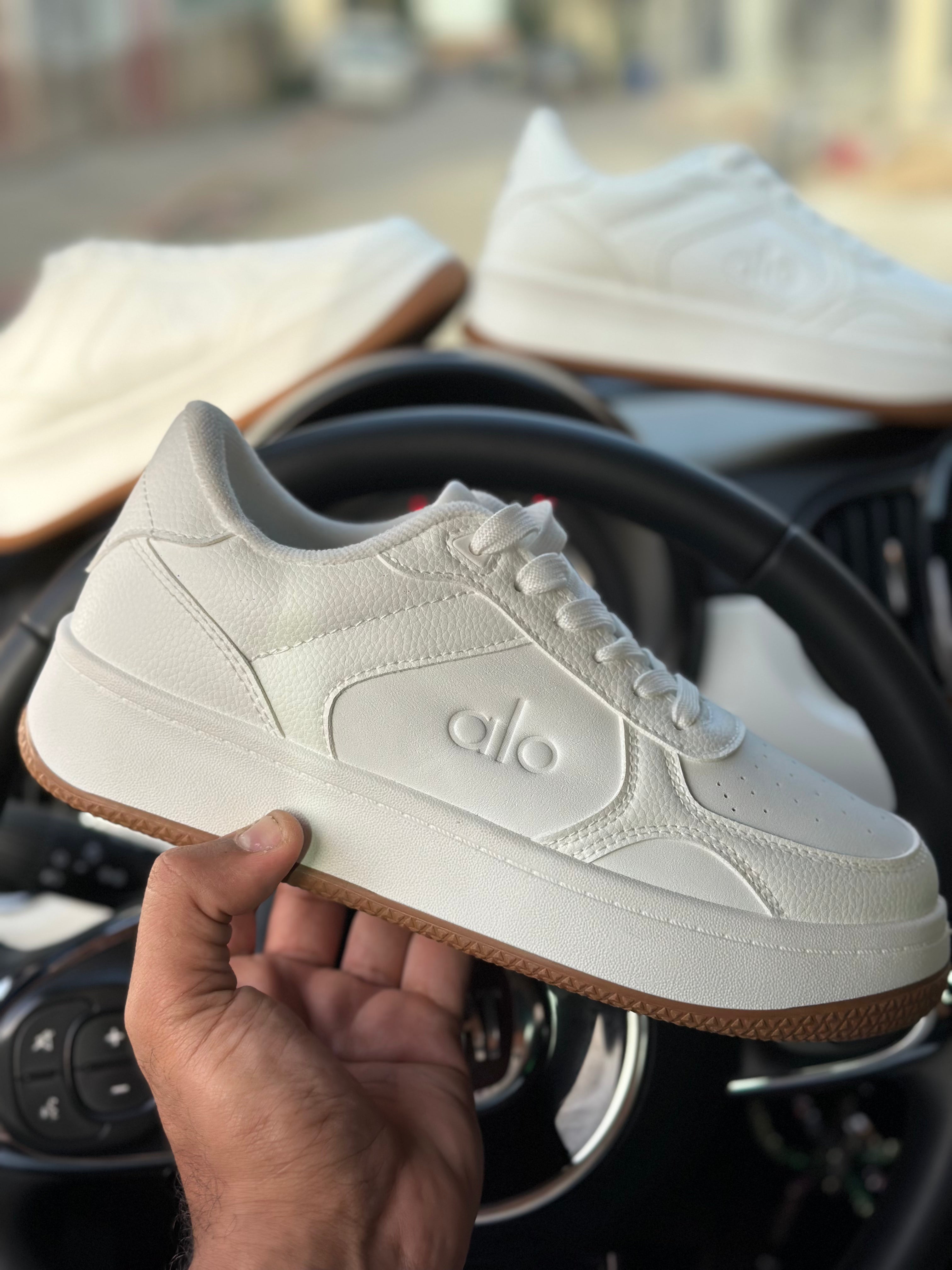 Baskets Alo blanche